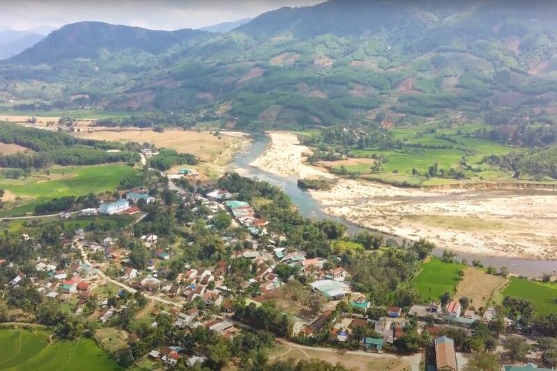 Toàn cảnh Trung tâm thôn Làng Rào - xã Sơn Thủy